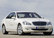 Mercedes-Benz S400 BlueHYBRID